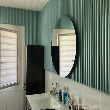 Grand Renove Au Coeur De Apartament Royan